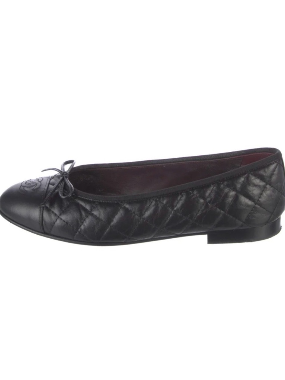 CHANEL Interlocking CC Logo Leather Flats